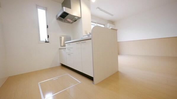 第6グリーンハイツ Bの物件内観写真